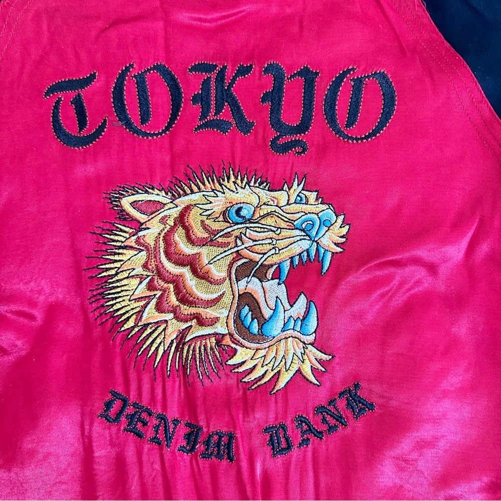 TOKYO DENIM BANK Satin Tiger Bomber Jacket Size Small - Picture 6 of 11